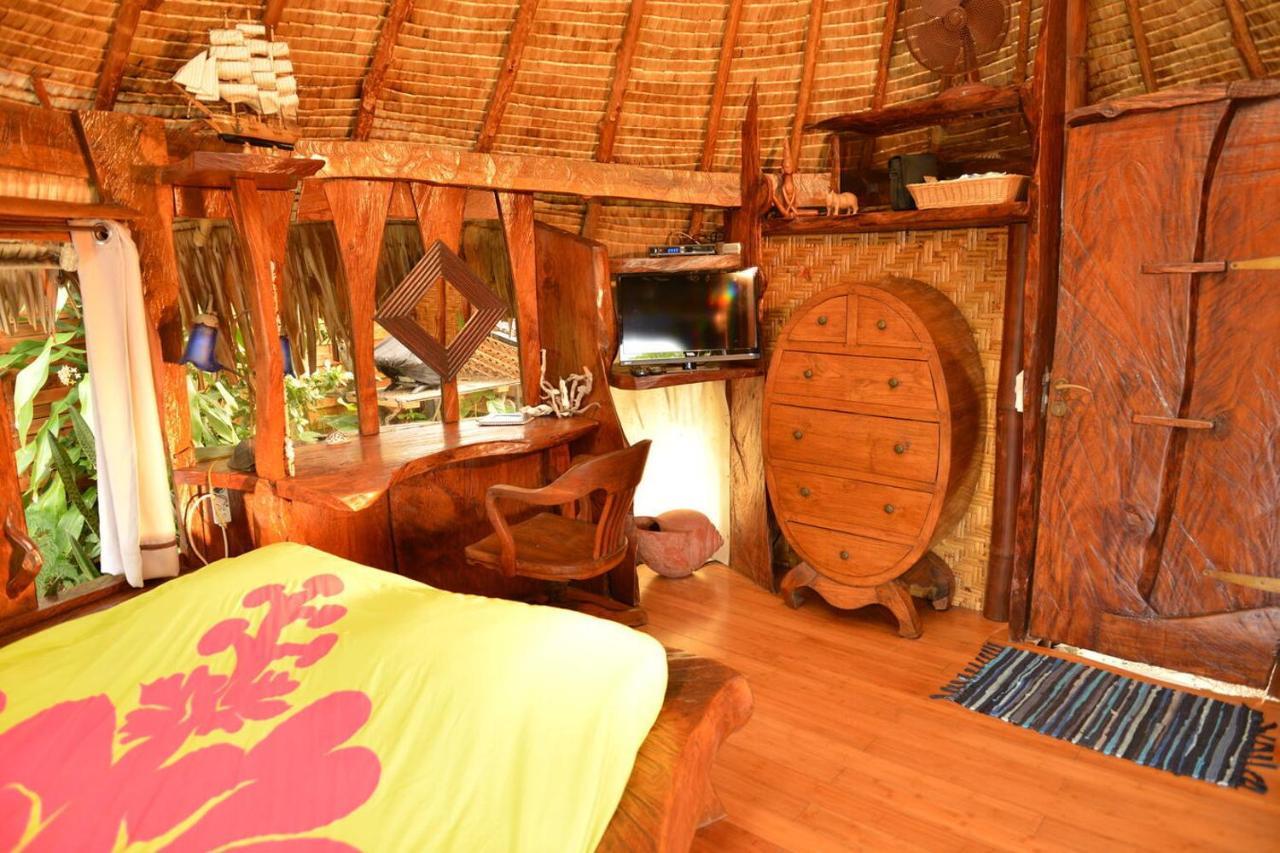 La Maison D'Artiste Du Bord De Mer Pa'ea Bagian luar foto