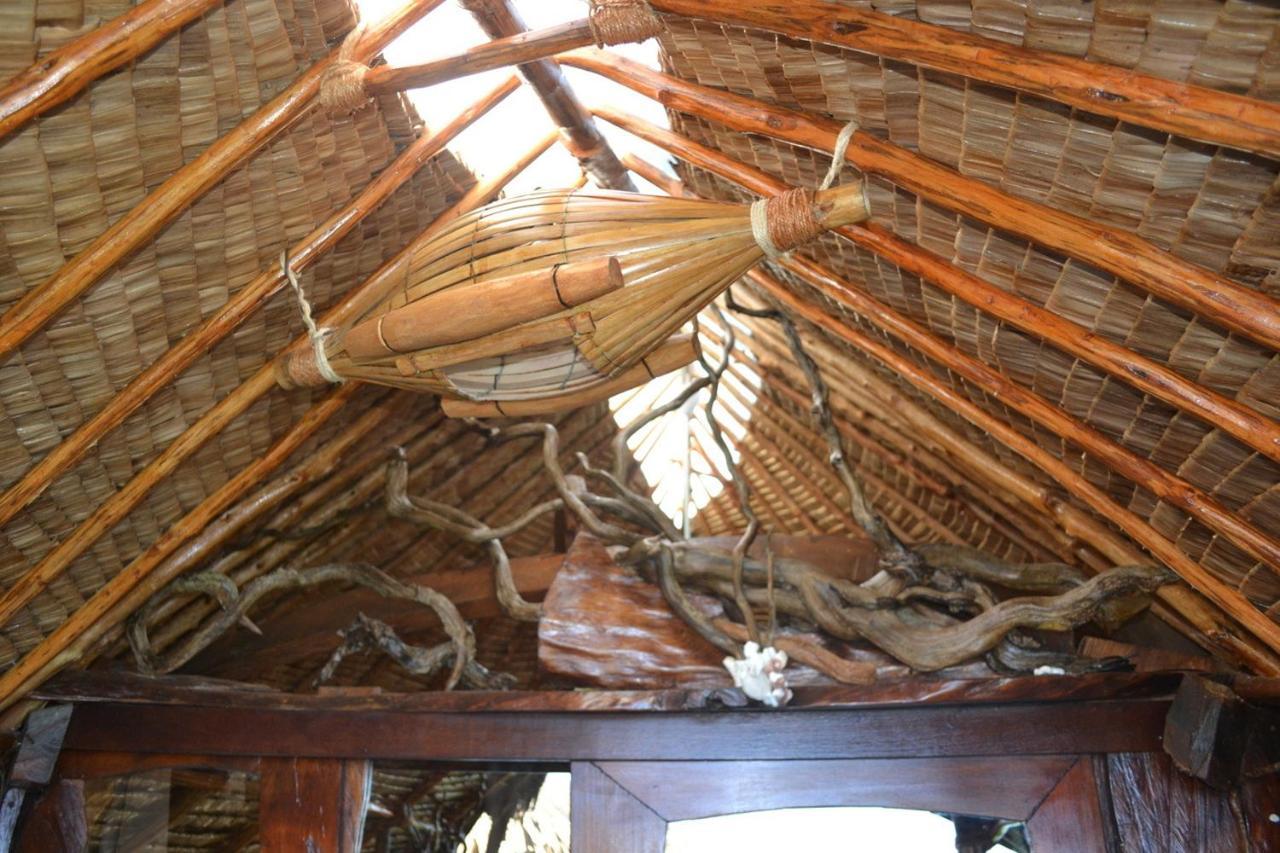 La Maison D'Artiste Du Bord De Mer Pa'ea Bagian luar foto